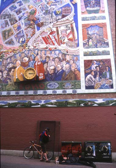 martial103.jpg (50727 octets)