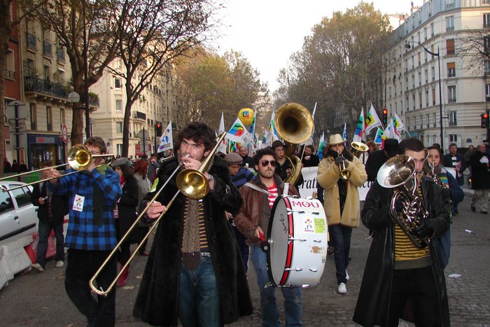 Manifestation pour la dfense des services publics