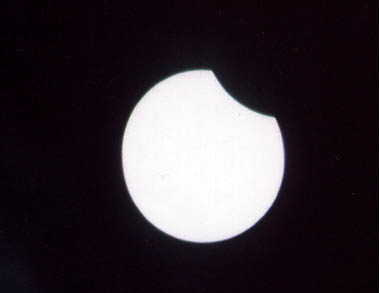 eclipse1.JPG (7371 octets)