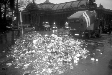 georges30.jpg (28650 octets)