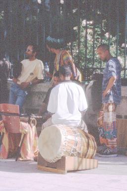 georges69.jpg (18226 octets)