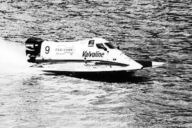 georges76.jpg (37898 octets)